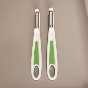 Kid's Peelers (Curious Chef)